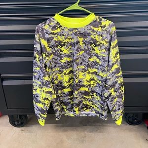 Padded goalkeeper jersey